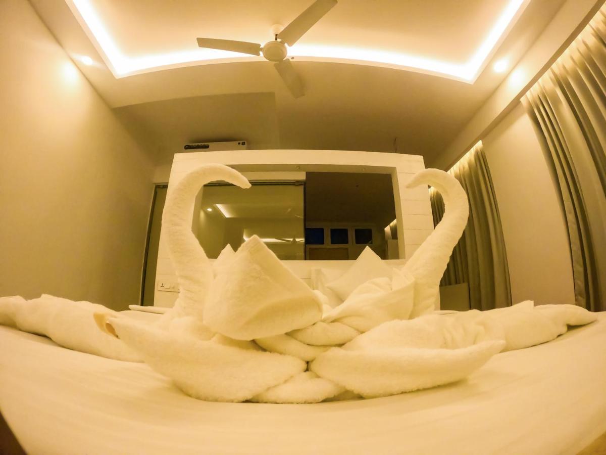 Elixir Cliff Beach Resort And Spa Varkala Buitenkant foto