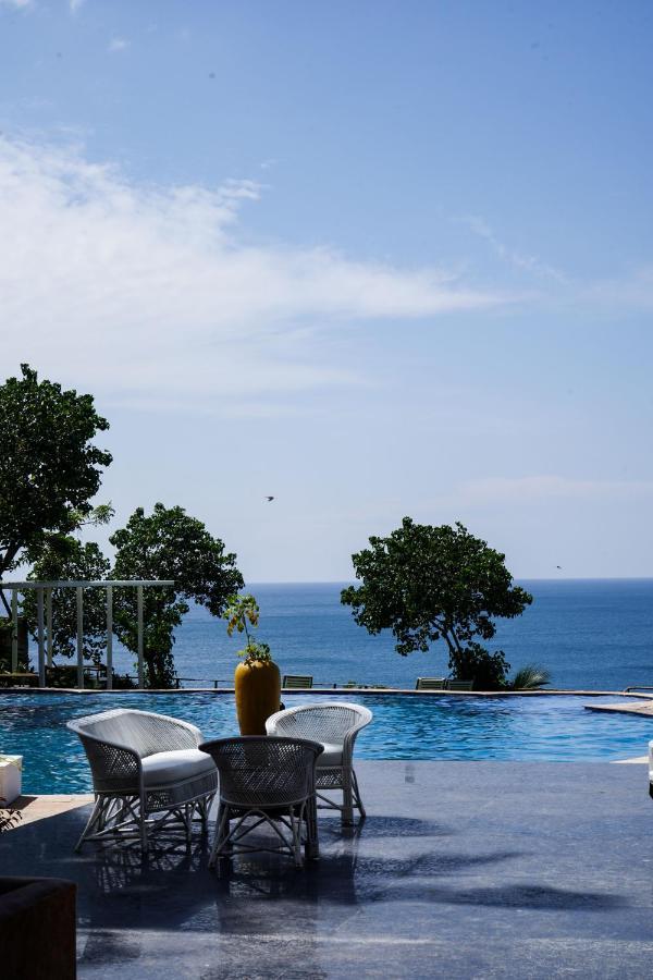 Elixir Cliff Beach Resort And Spa Varkala Buitenkant foto